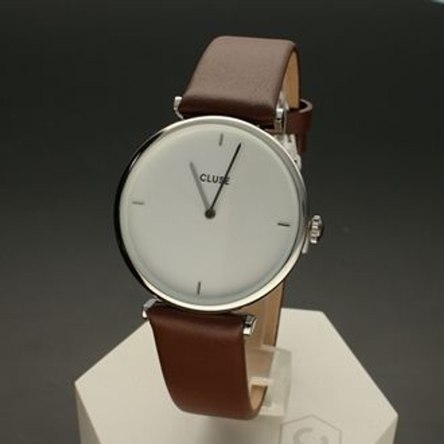 Skórzane paski do zegarków MORELLATO Wytrzymały i solidny pasek do zegarka, włoskiej marki MORELLATO w kolorze brązowym został wykonany z bardzo wytrzymałej i wygodnej w użytkowaniu skóry cielęcej⌚Paski na każdą okazje. Wysyłka g (3).jpg